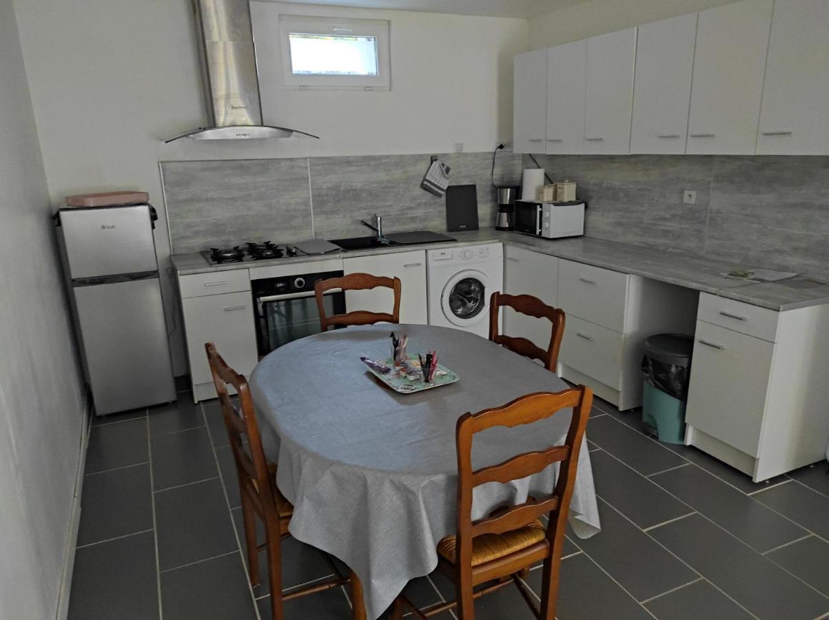 Apartement 'Les Lavandes" Rdc 2Ch - Terrasse Et Parking A Lurs Екстериор снимка