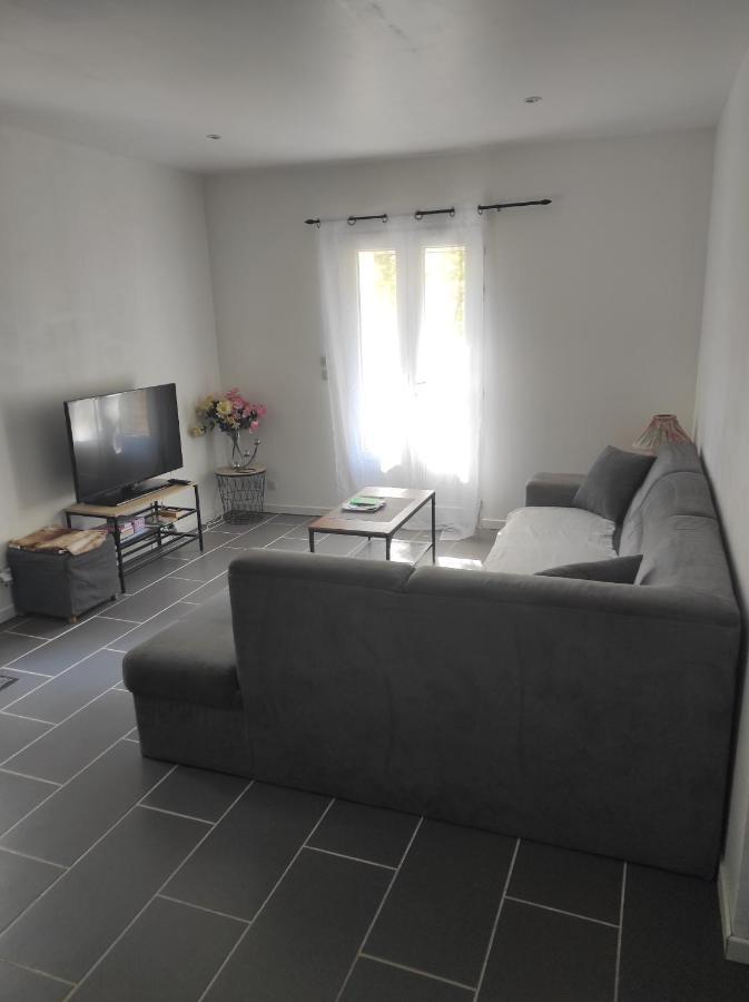 Apartement 'Les Lavandes" Rdc 2Ch - Terrasse Et Parking A Lurs Екстериор снимка