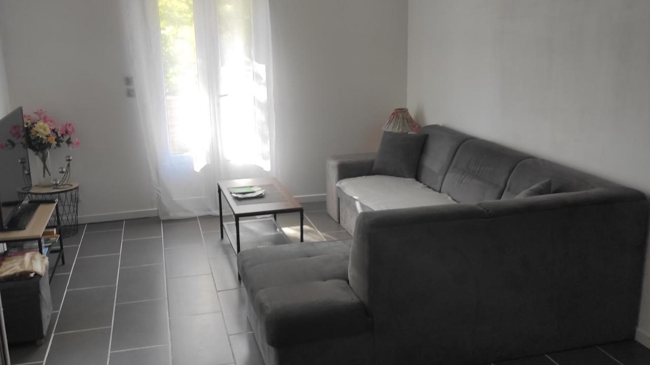 Apartement 'Les Lavandes" Rdc 2Ch - Terrasse Et Parking A Lurs Екстериор снимка